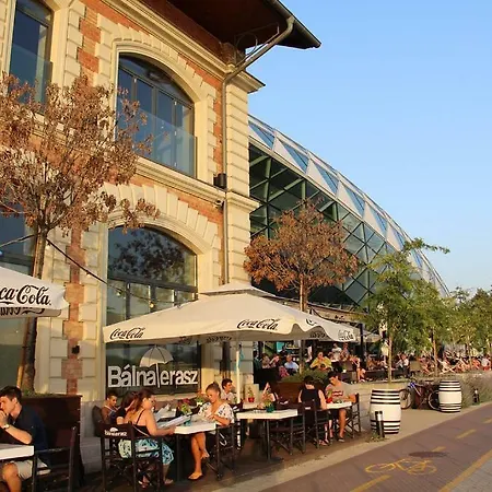 Bplodge Bakats Square 布达佩斯