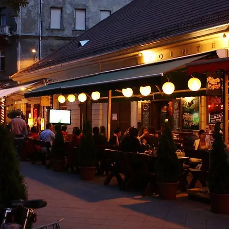 Bplodge Bakats Square 公寓 布达佩斯