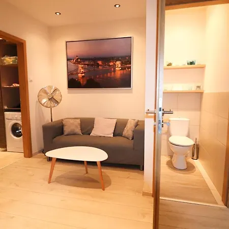 Bplodge Bakats Square *